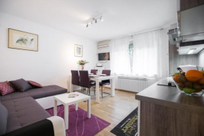 Отель Apartment Max  Загреб